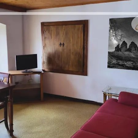 Casa Fiorita Da Carmen アパート アウロンツォ・ディ・カドーレ